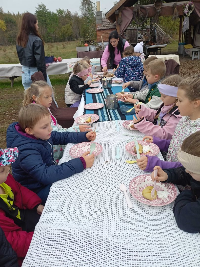 Bicie rekordu w jednoczesnym udzielaniu pierwszej pomocy w SP.5