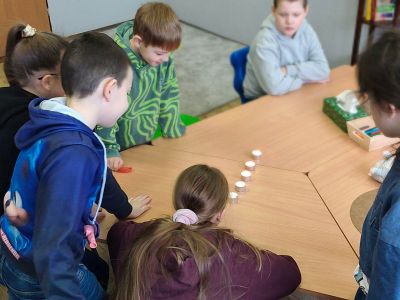Zadania nie takie straszne, czyli sprawnie rozwiązujemy, kreślimy i rachujemy